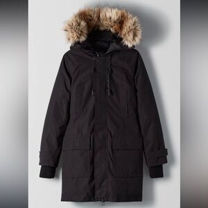 TNA women’s Bancroft Parka in small